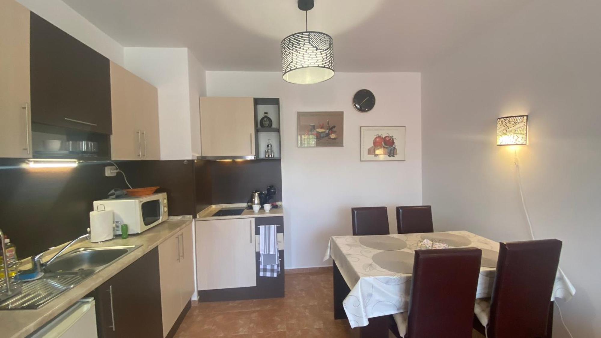 סאני ביץ' Bratanov Summer Apartment מראה חיצוני תמונה