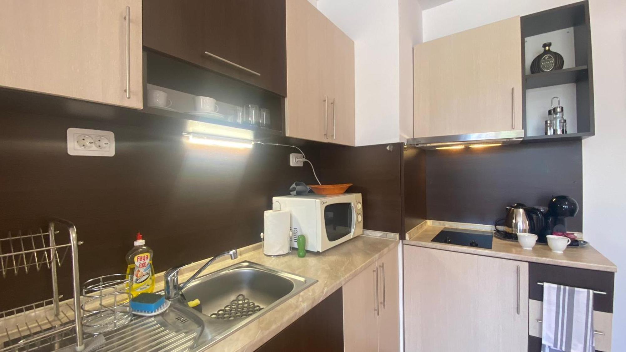 סאני ביץ' Bratanov Summer Apartment מראה חיצוני תמונה
