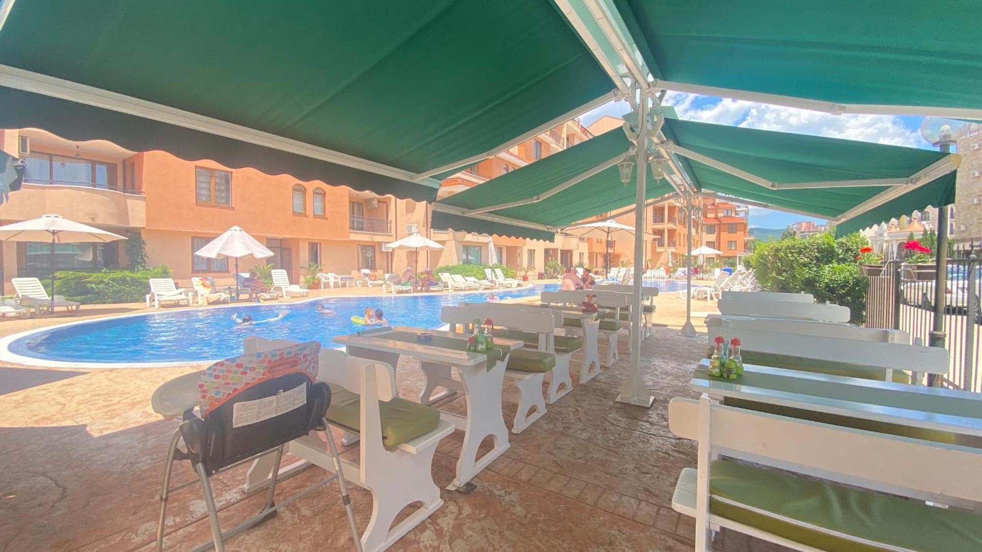 סאני ביץ' Bratanov Summer Apartment מראה חיצוני תמונה