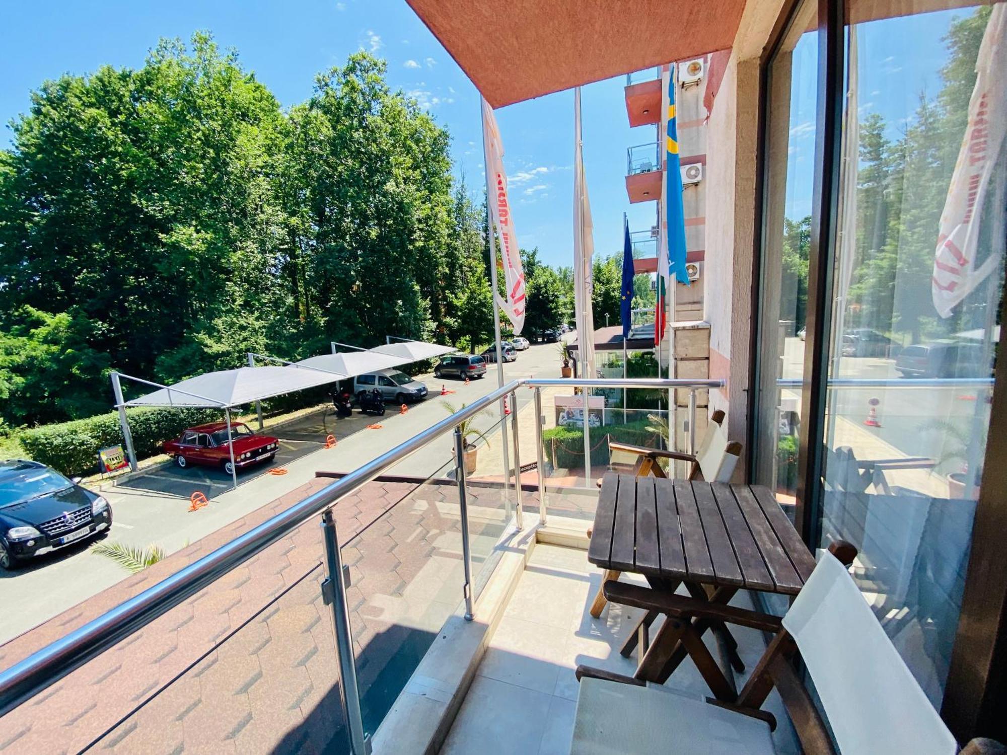 סאני ביץ' Bratanov Summer Apartment חדר תמונה